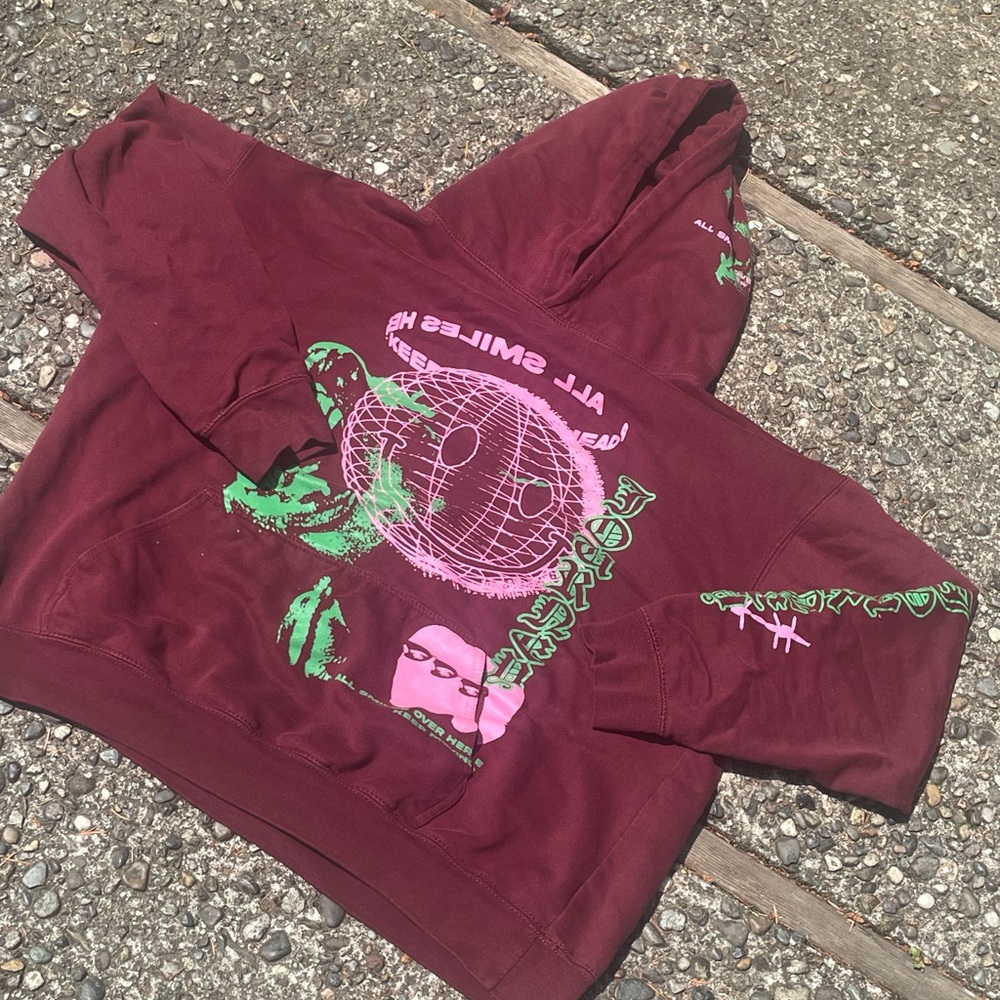 Fashion Nova Burgundy and Green Graphic Hoodie men’s size XL